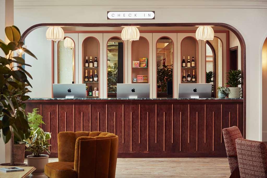 The Hoxton Shepherds Bush London Exterior photo